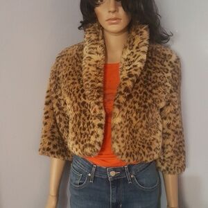 Leopard Crop Shrug - Ultra Cozy
